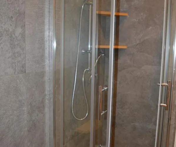 Bed & Breakfast Tota